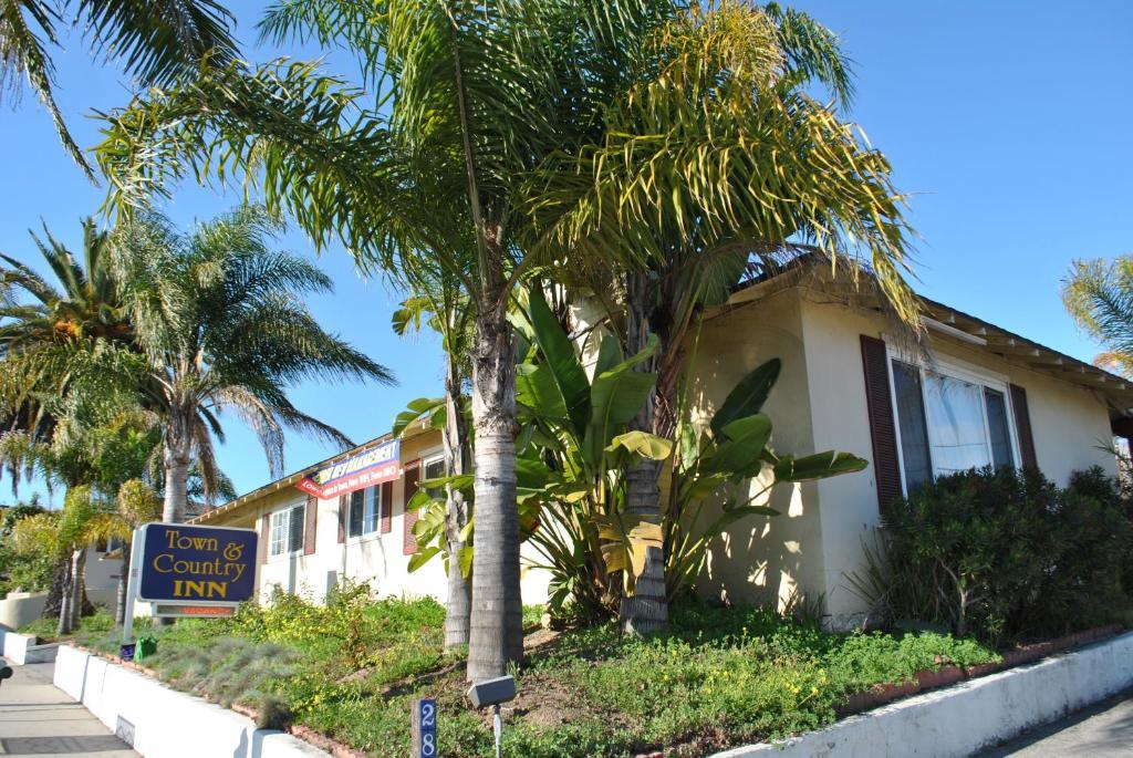 Town And Country Inn Santa Barbara Extérieur photo
